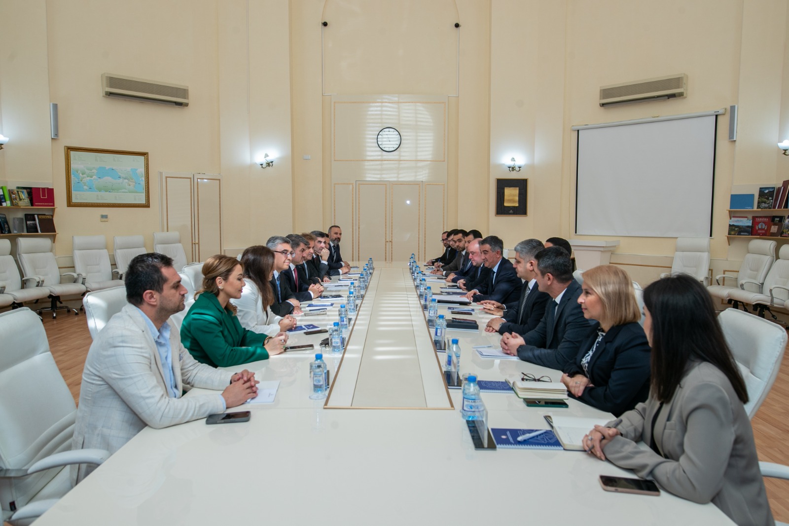 TÜİB nümayəndə heyəti Antiinhisar və İstehlak Bazarına Nəzarət Dövlət Agentliyində görüş keçirib.